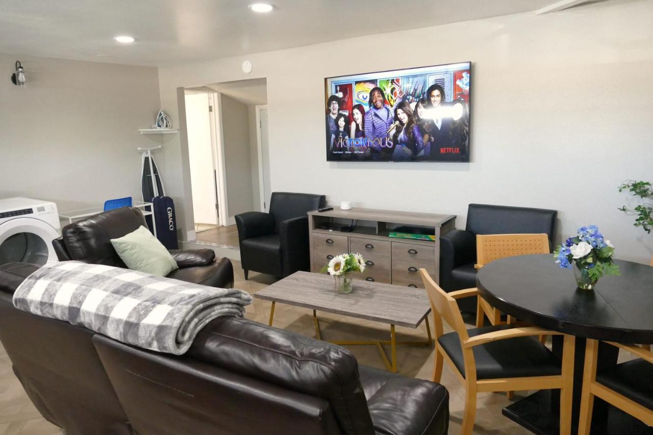 Disneyland Dream Villa 5 Bedroom 3 Bath Theater Games Pool Table Anaheim Exterior photo